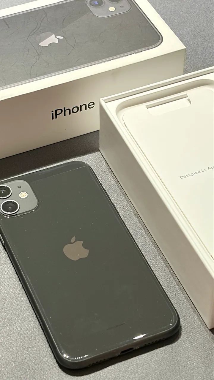 Iphone 11 128GB impecável (nunca aberto)