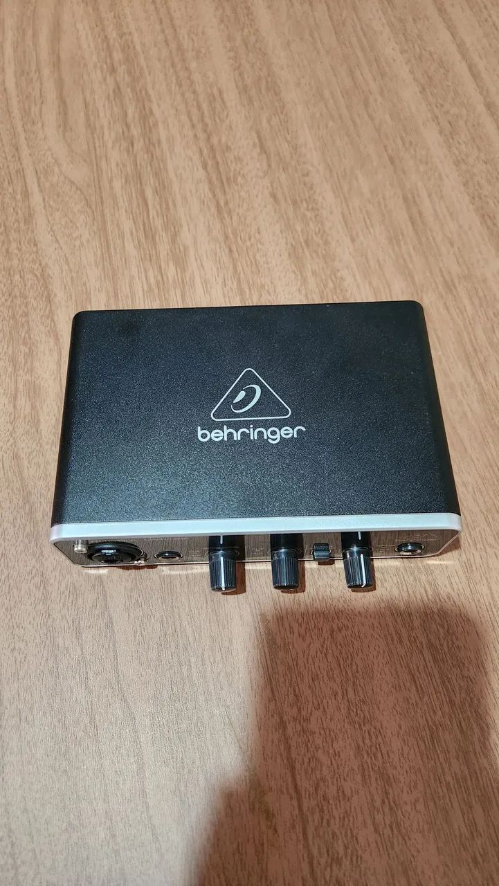 Interface de Audio BEHRINGER UMC22 - Foto 3