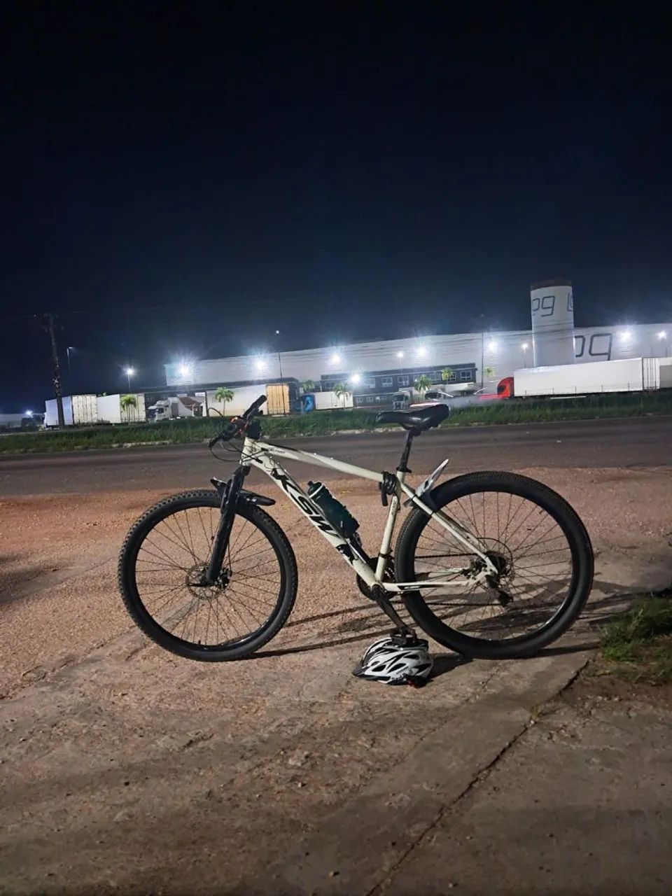 Bicicleta aro 29 - Foto 2