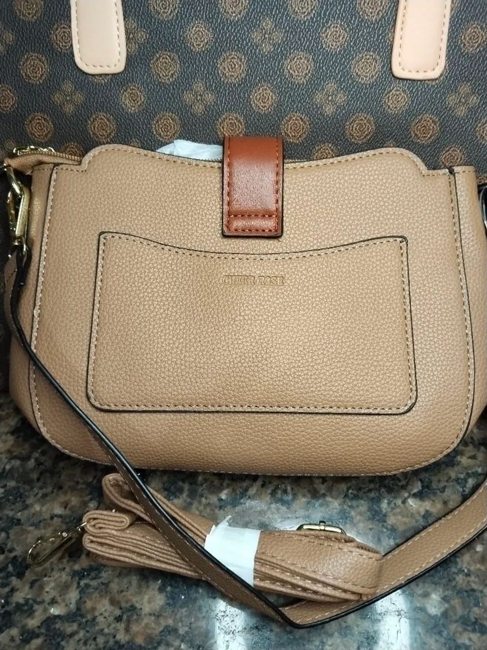 Bolsa468232302841057285
