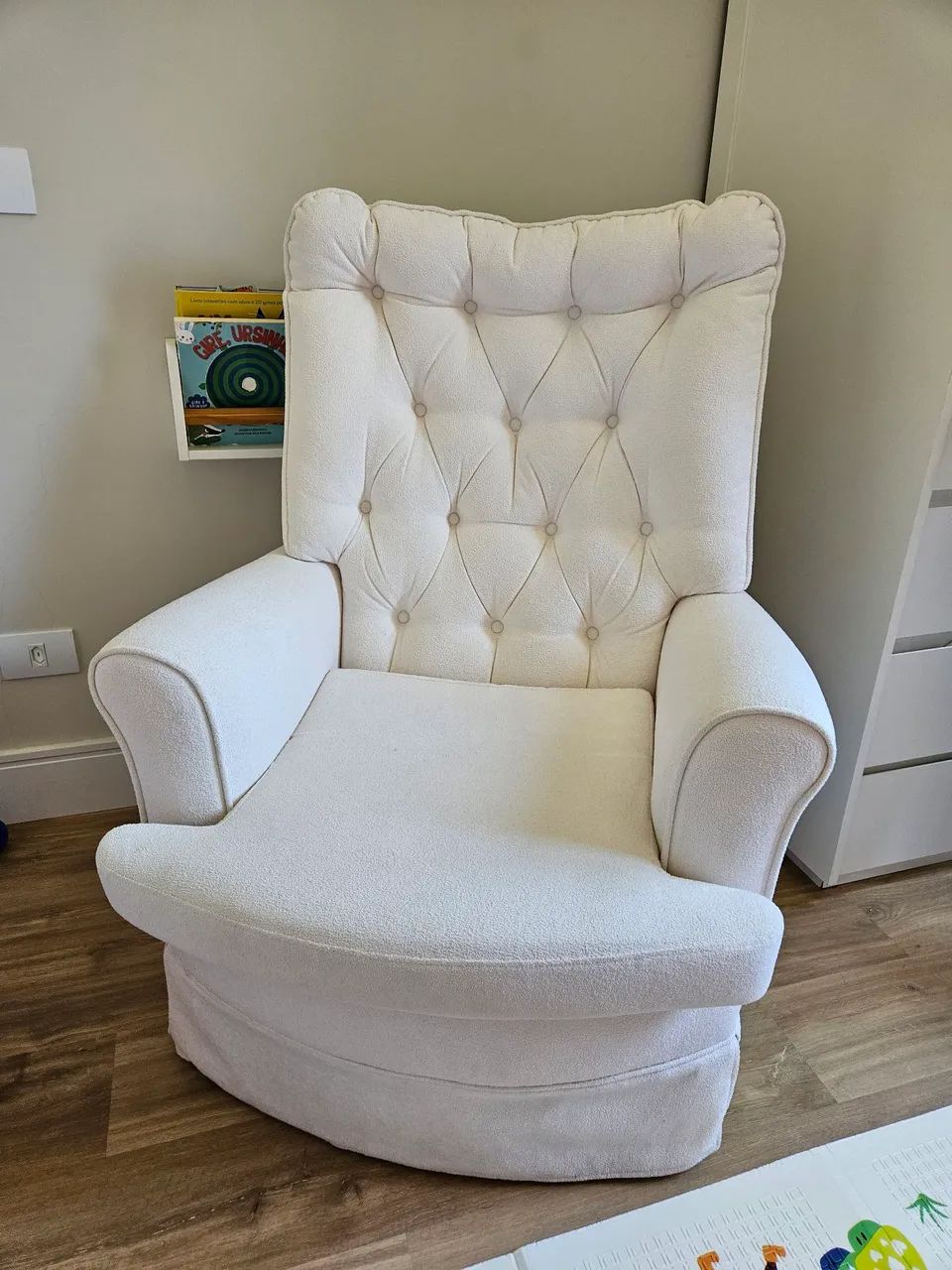 Poltrona de amamentação 