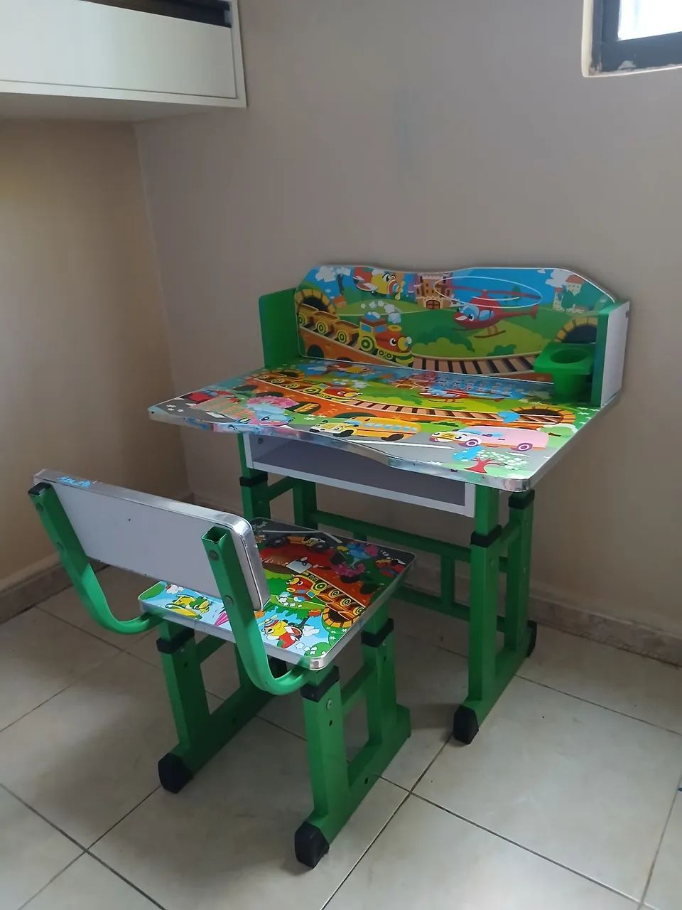 Conjunto mesa infantil - Foto 5