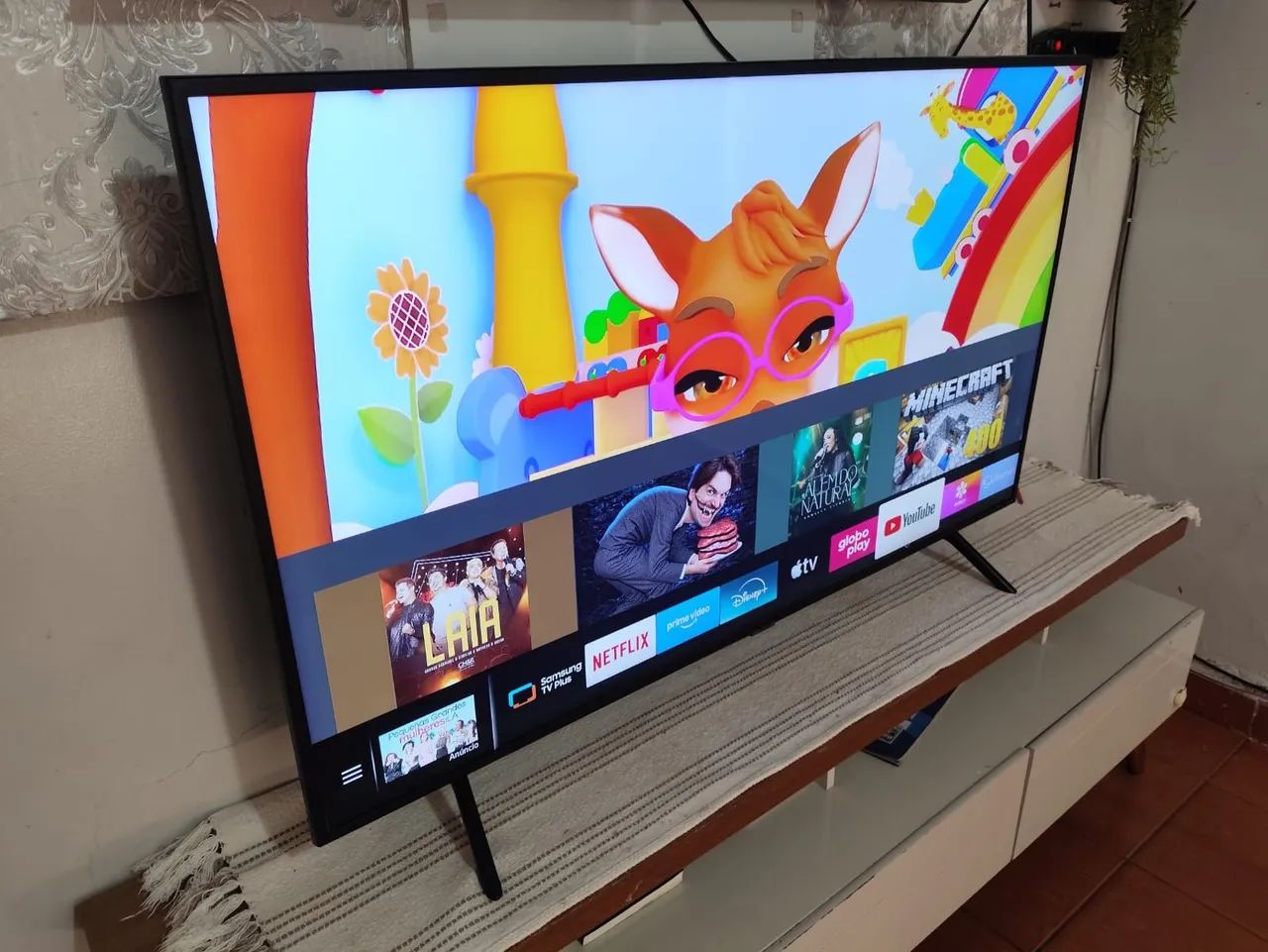 TV 55 4k com cabo controle todos apss YouTube e Netflix Bluetooth e d mais apss  - Foto 2