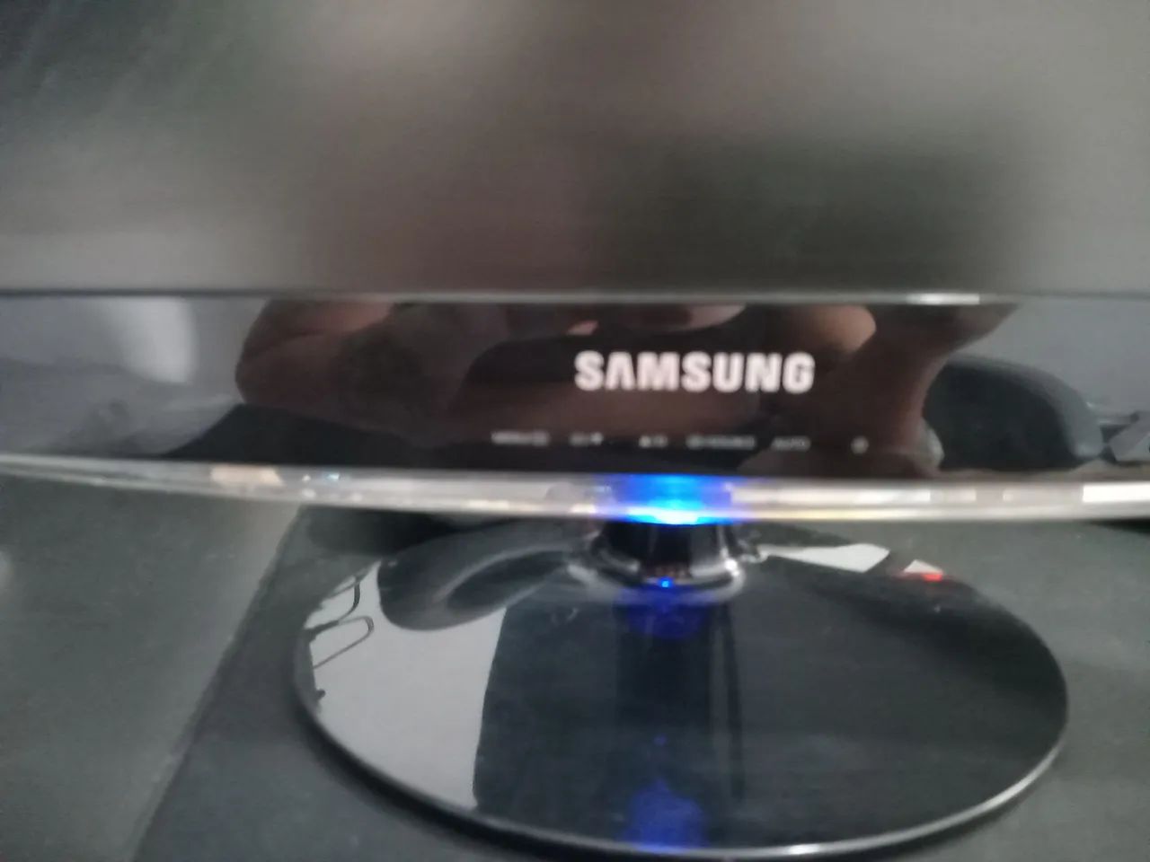 Monitor Samsung 20 - com manchas na tela - Foto 3