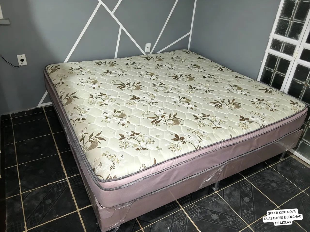 CAMA SUPER KING NOVA DUAS BASES E COLCHAO DE MOLAS  - Foto 5