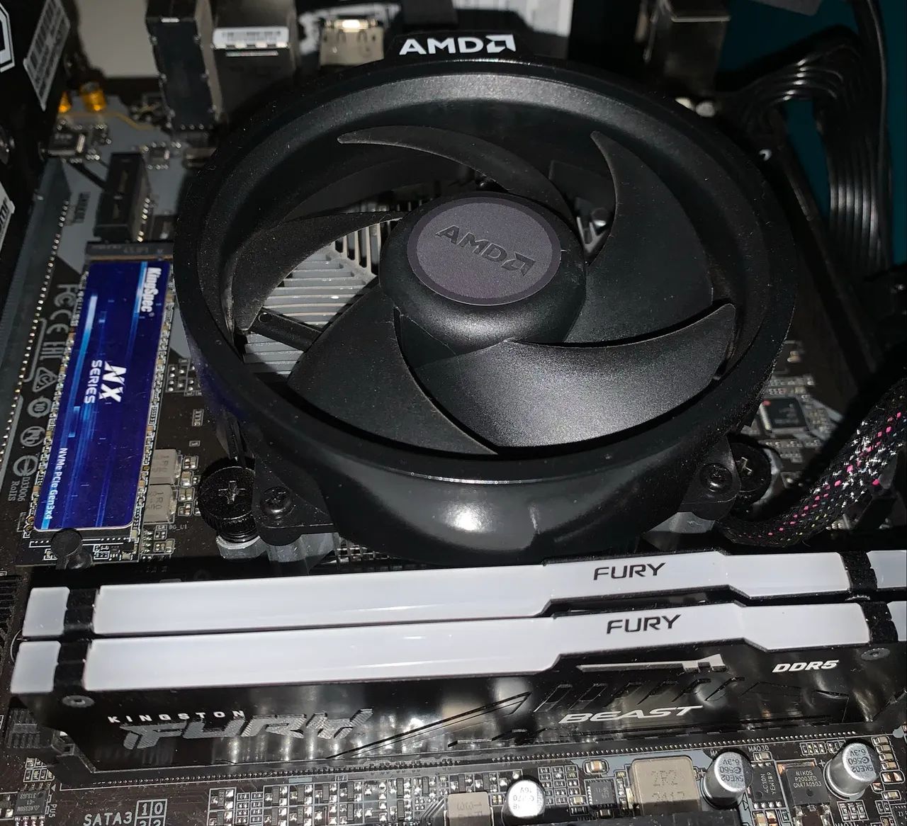 Ryzen 5 7600 - Foto 3