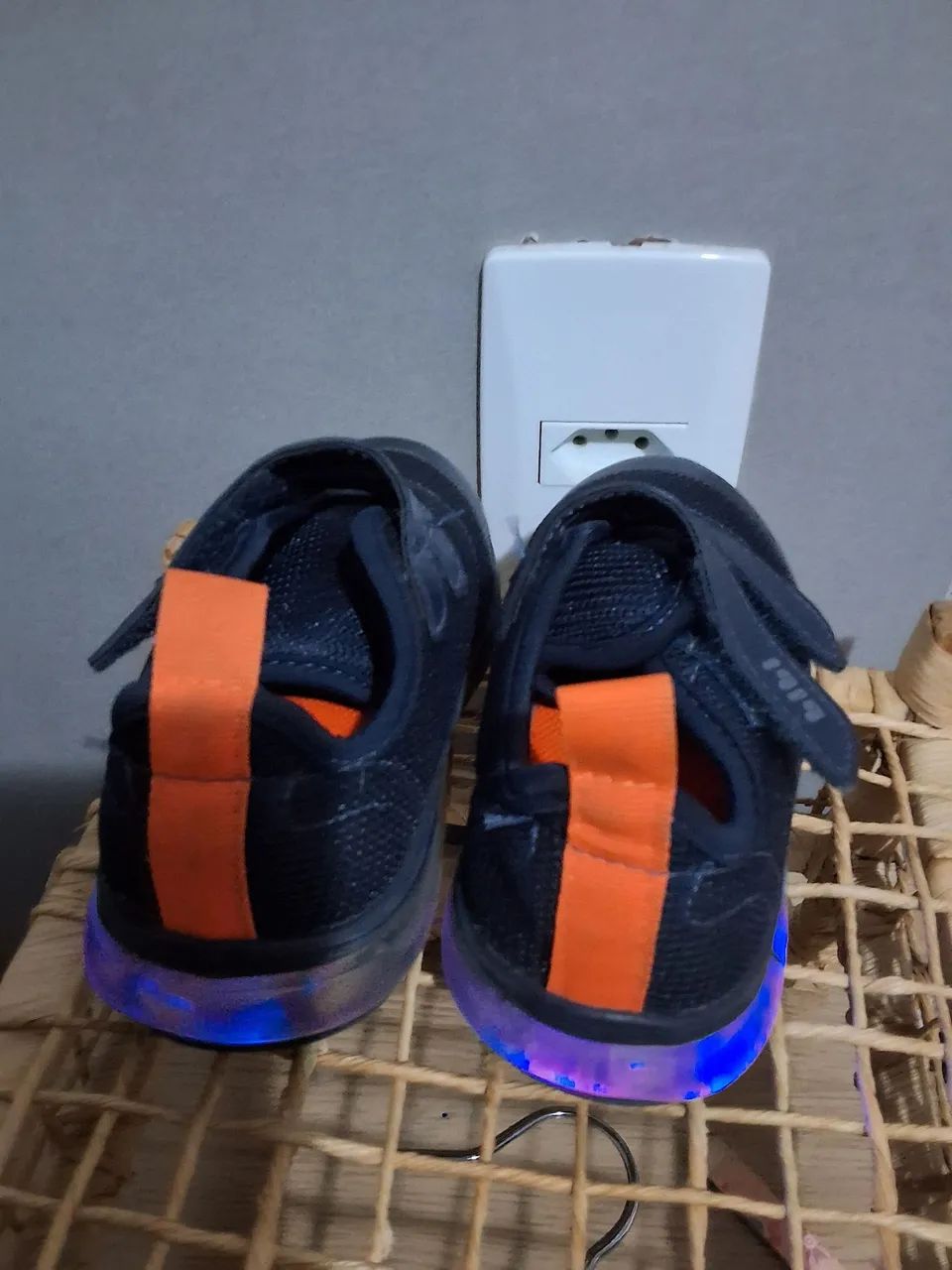 Tênis infantil com Led Bibi - Foto 5