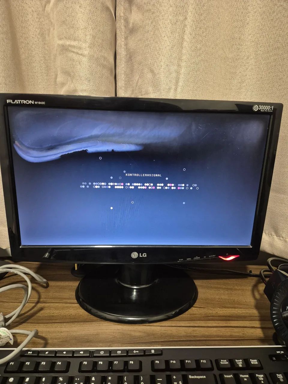 Monitor 17 Polegadas LG VGA, Com Cabo de energia e Cabo VGA - Foto 2