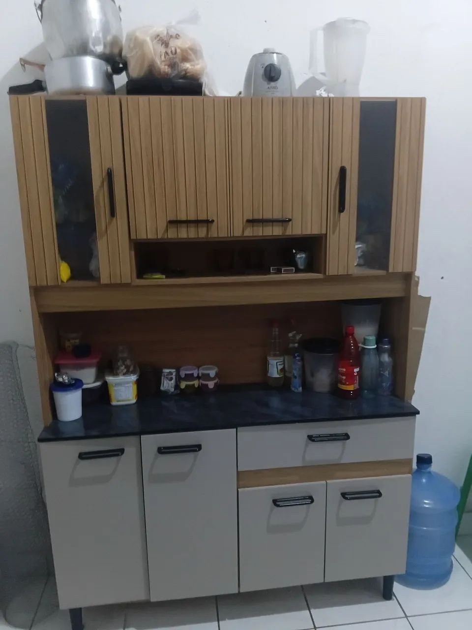 Armário em bom estado