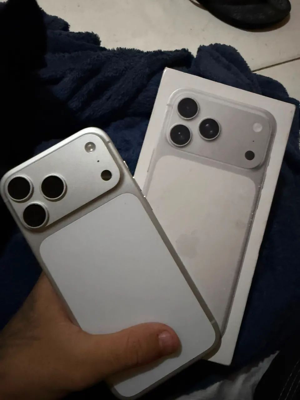 iPhone  - Foto 2
