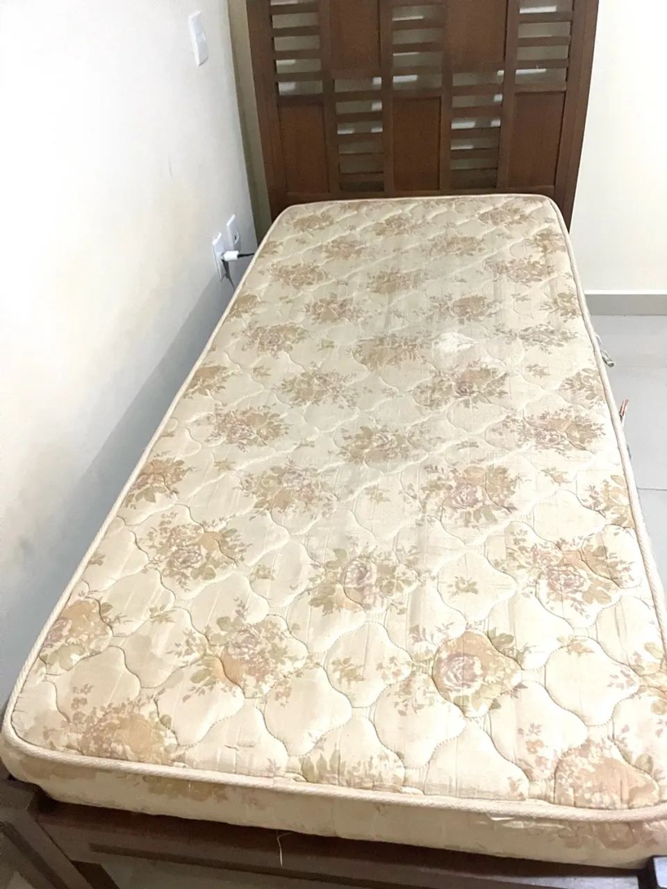 Cama de solteiro com colchão  - Foto 2