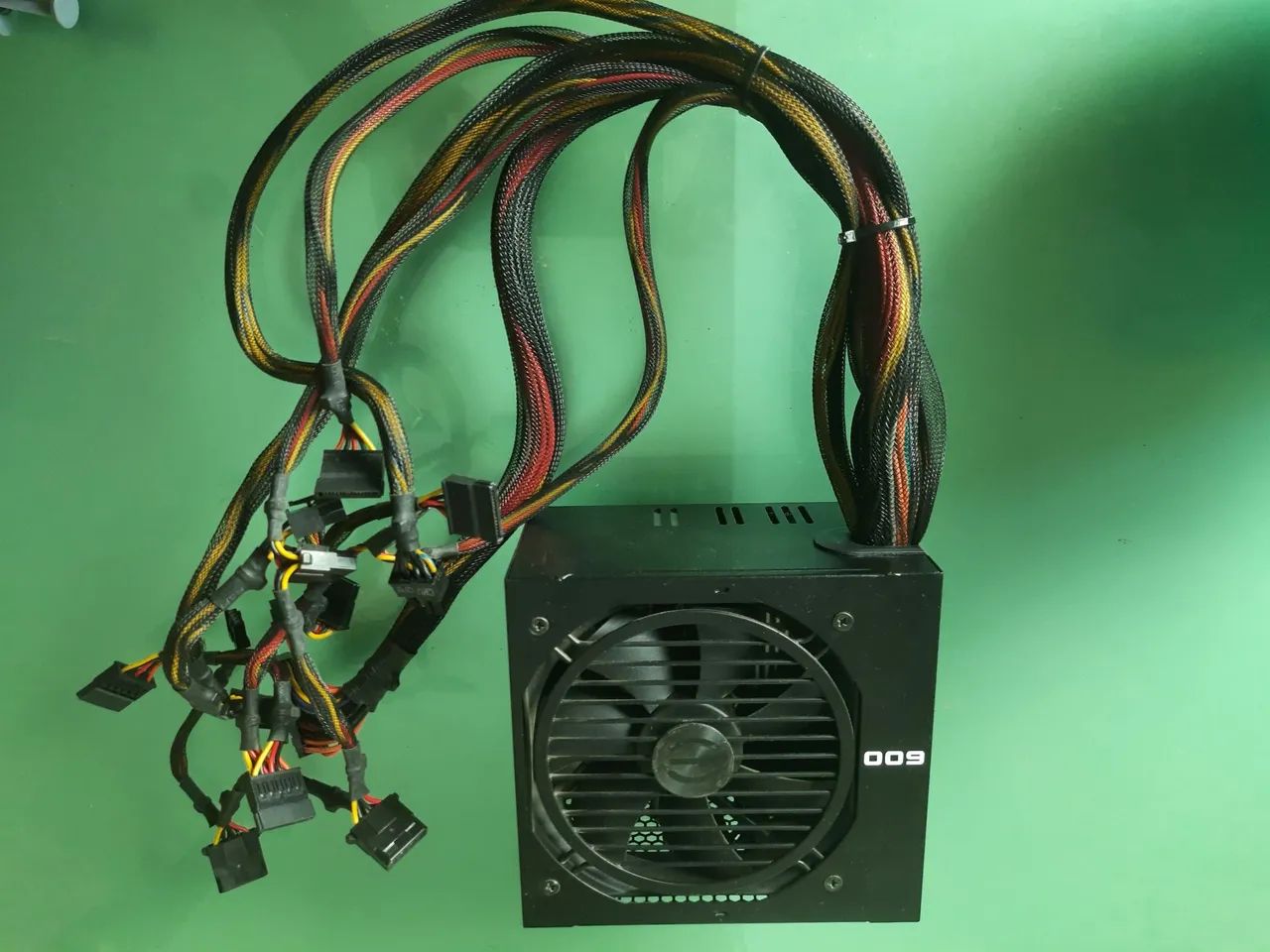 Fonte evga 600w