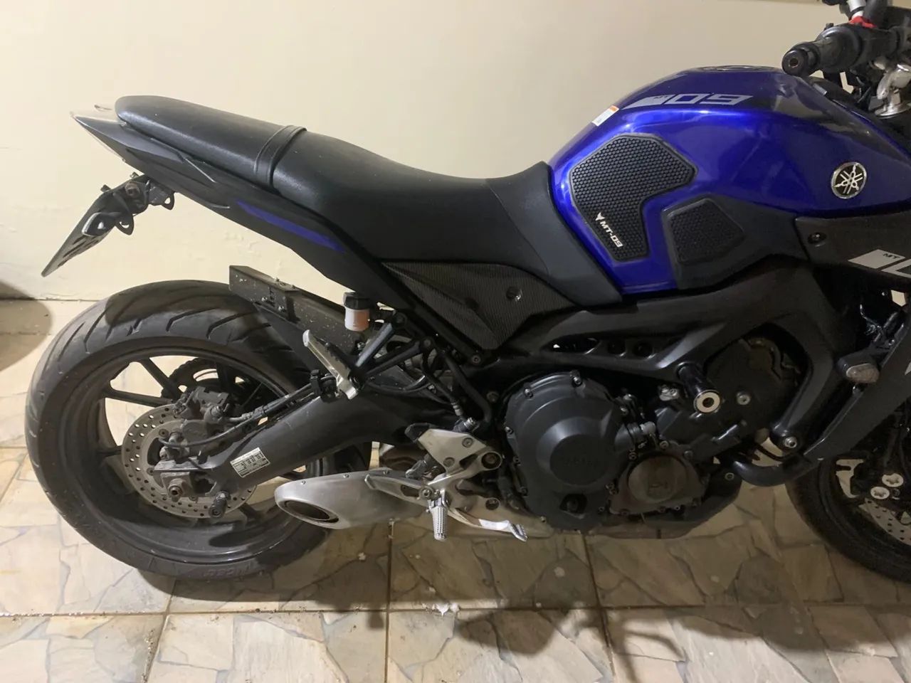 Mt 09 equipada e nova - Foto 3