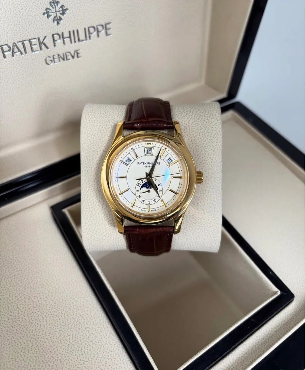 Relógio Patek Philippe Annual Calendar - Foto 5