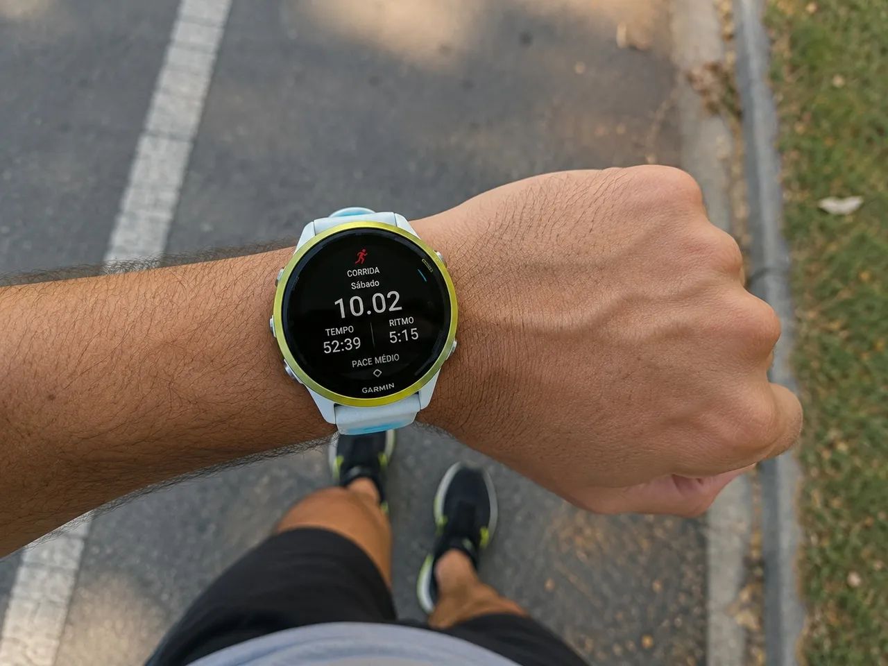 Garmin forerunner 570  Tela Amoled 47mm - Foto 3
