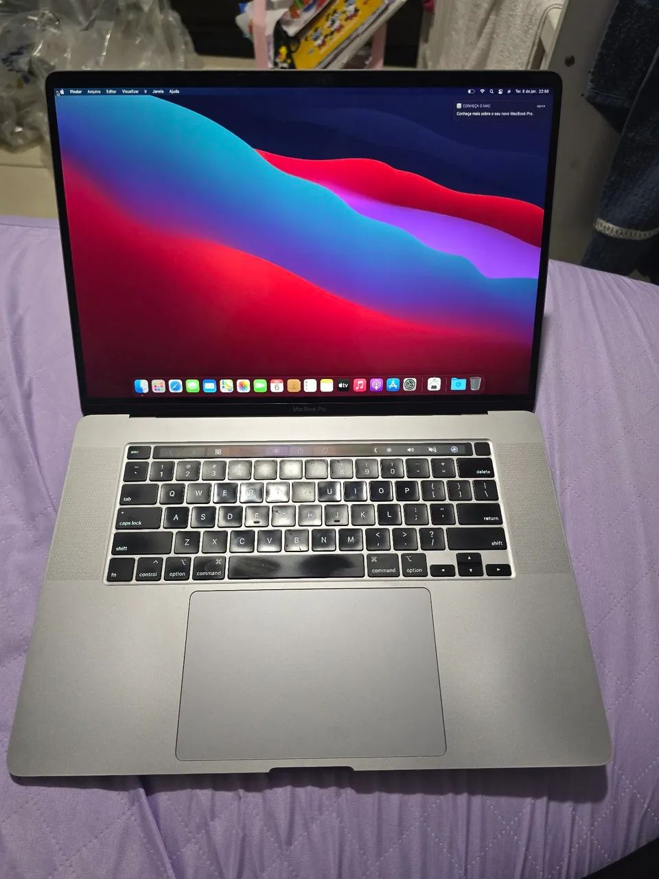 Apple macbook pro touchbar 16 polegadas A1707 Intel core i7 16gb