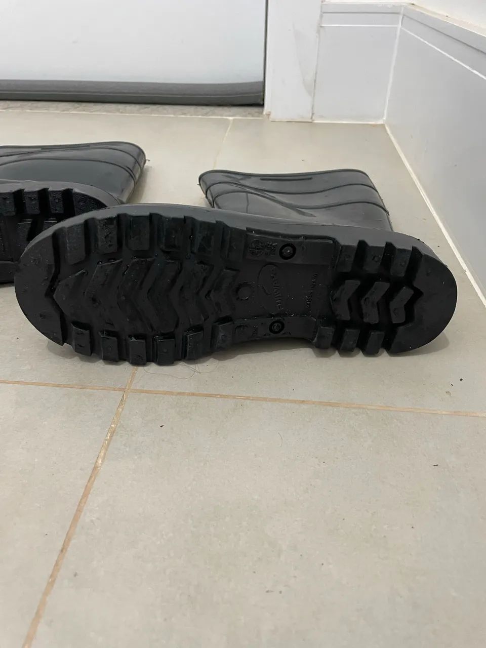 Bota de Borracha nr. 35 - Foto 3