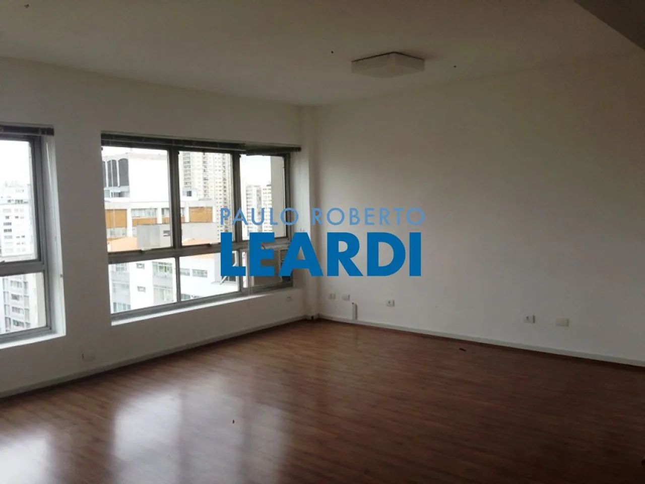 CONJ. COMERCIAL - JARDIM AMÉRICA - SP