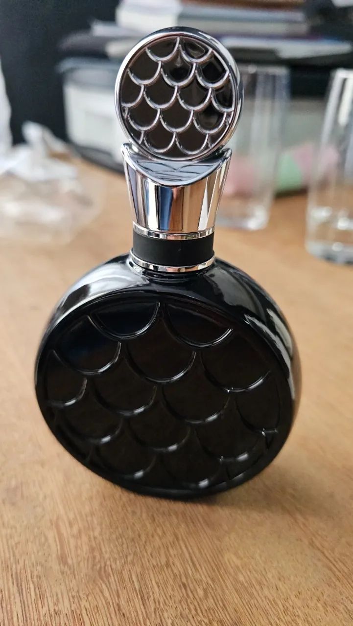 Perfume Lattafa Fakhar Black 100ml - Foto 4
