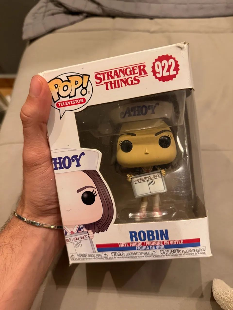 Funko pop robin 