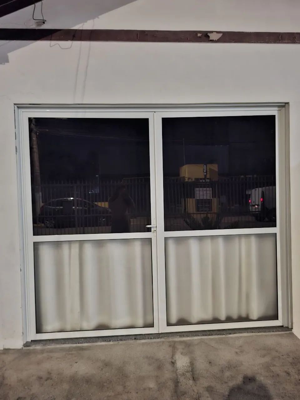 Porta em alumínio de vidro - Foto 2