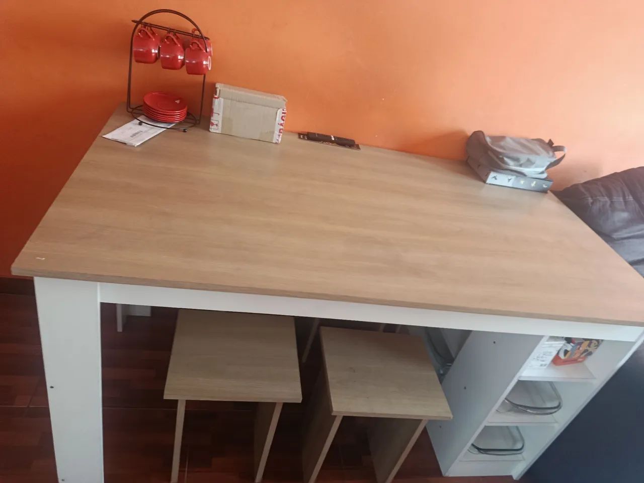 Mesa com prateleira - Foto 3