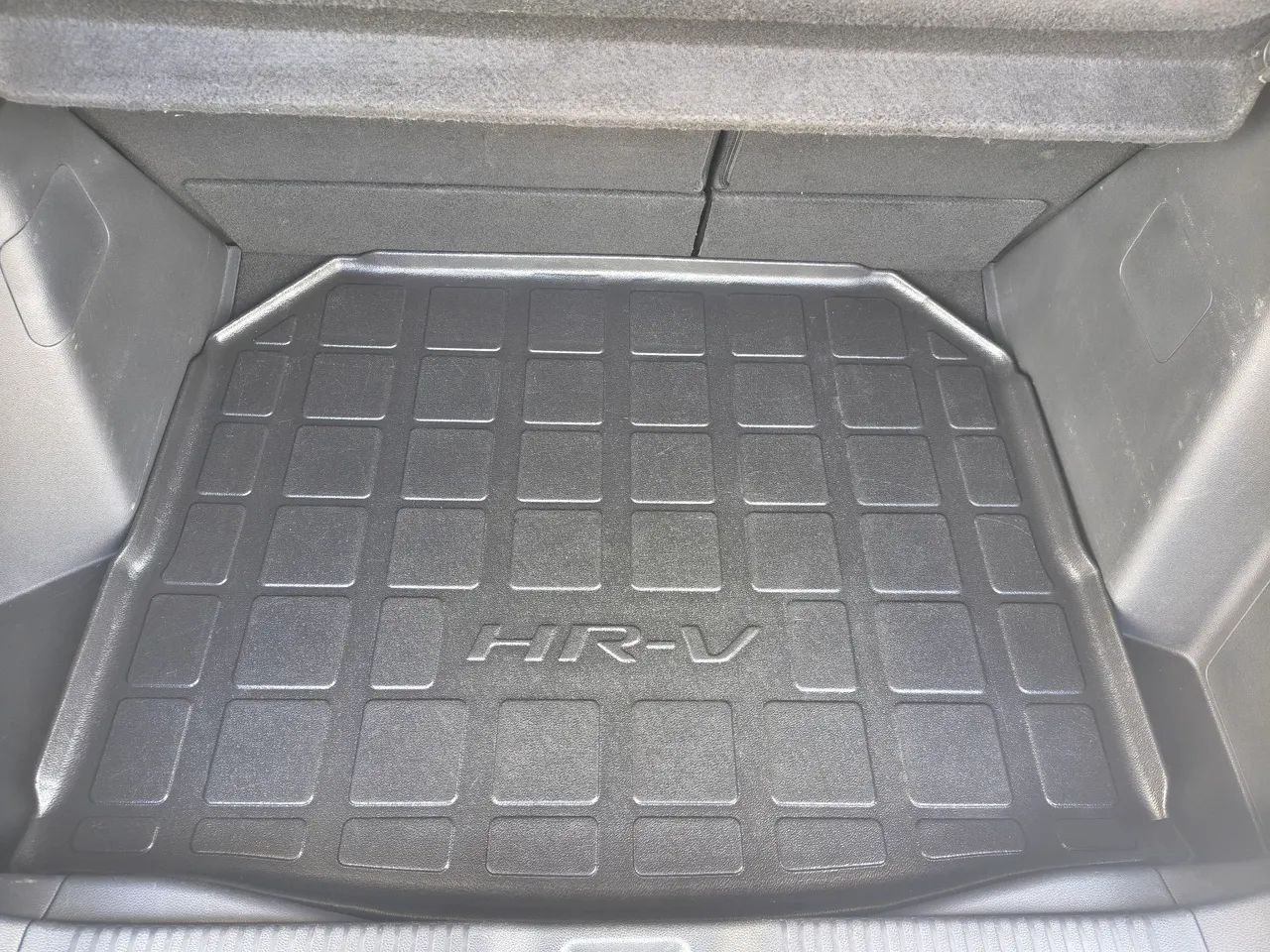 Tapete bandeja protetor de Porta Mala  HRV 2023 a 2026 - Foto 4