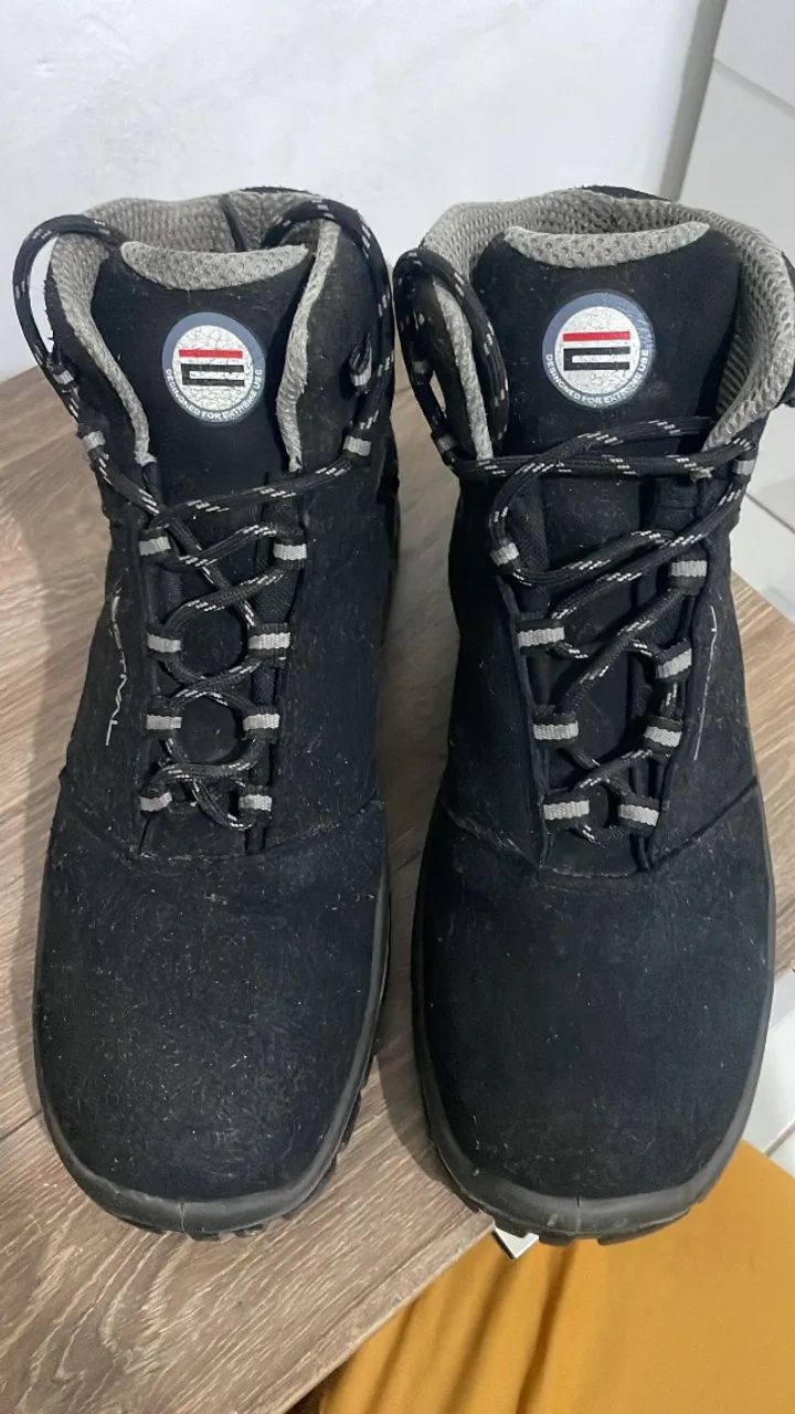 Bota EPI  Confortável Marca ?Estival?- número 42 - Foto 2