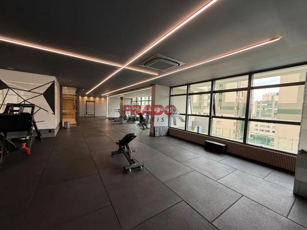 Apartamento para alugar em Maringá, Vila Bosque, com 3 quartos, com 93 m² - Foto 3