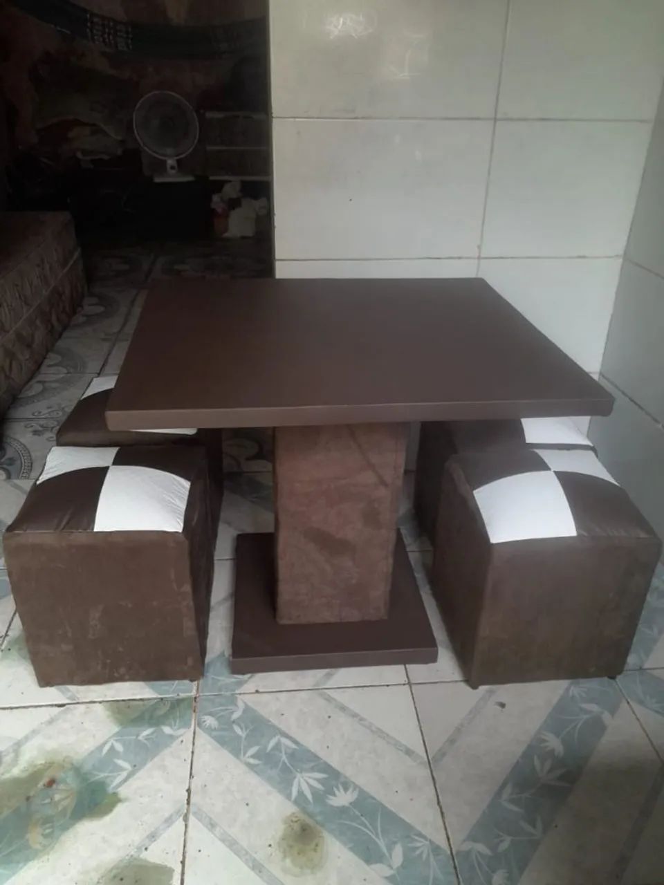 Mesa com puff - Foto 4