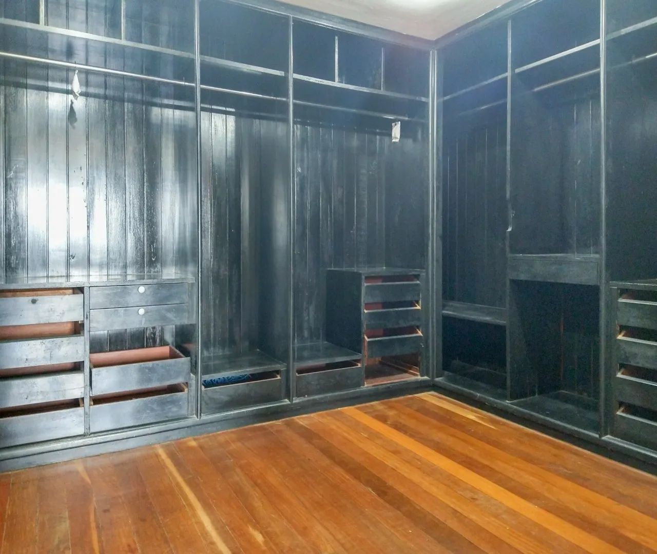 Ed. Cristo Rei - Apartamento à Venda| 4 Suítes | 2 Vagas de Garagem| med. 317,00m² | Crema - Foto 8