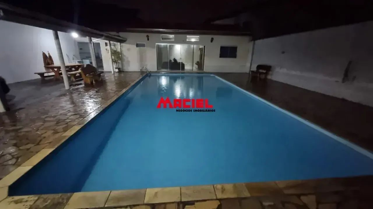 TC - Casa com piscina, ideal para eventos - Foto 2