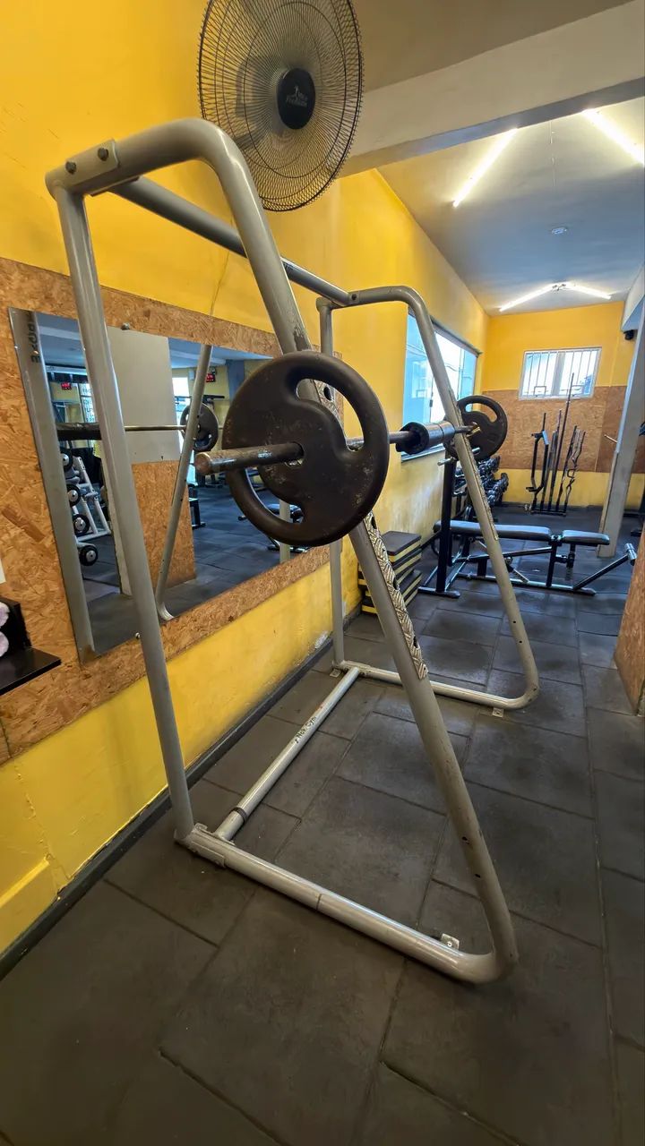Aparelhos de musculação 