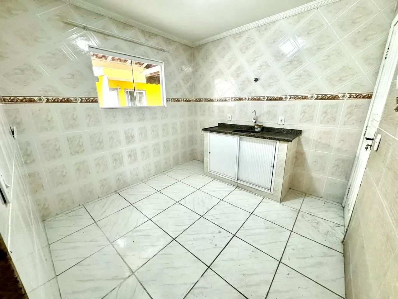 Casa duplex para aluguel com 2 quartos e 2 garagens bairro da Luz - Foto 5