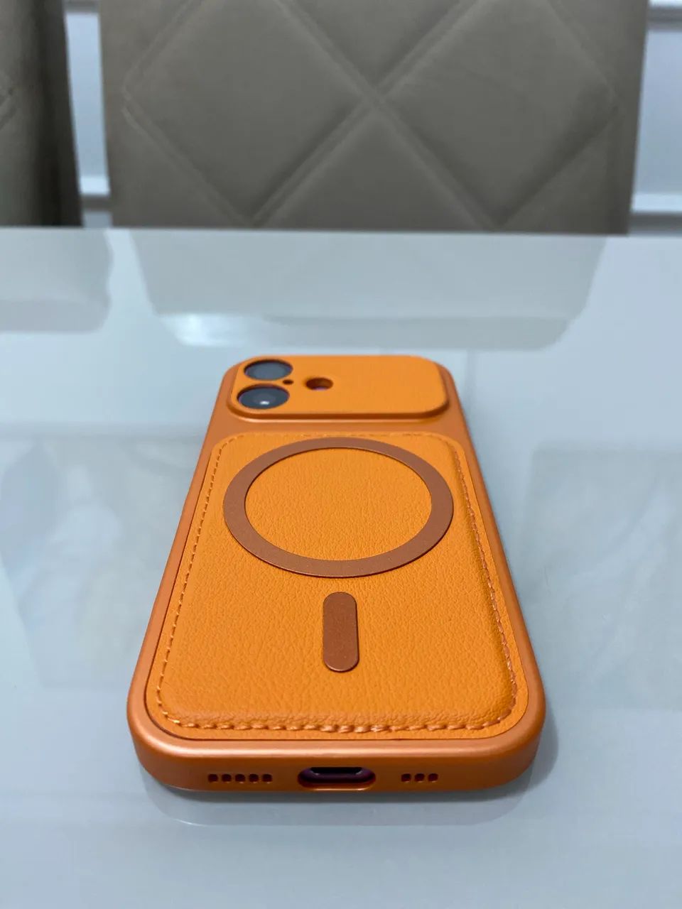 Capa de Couro para iPhone 16  - Foto 5