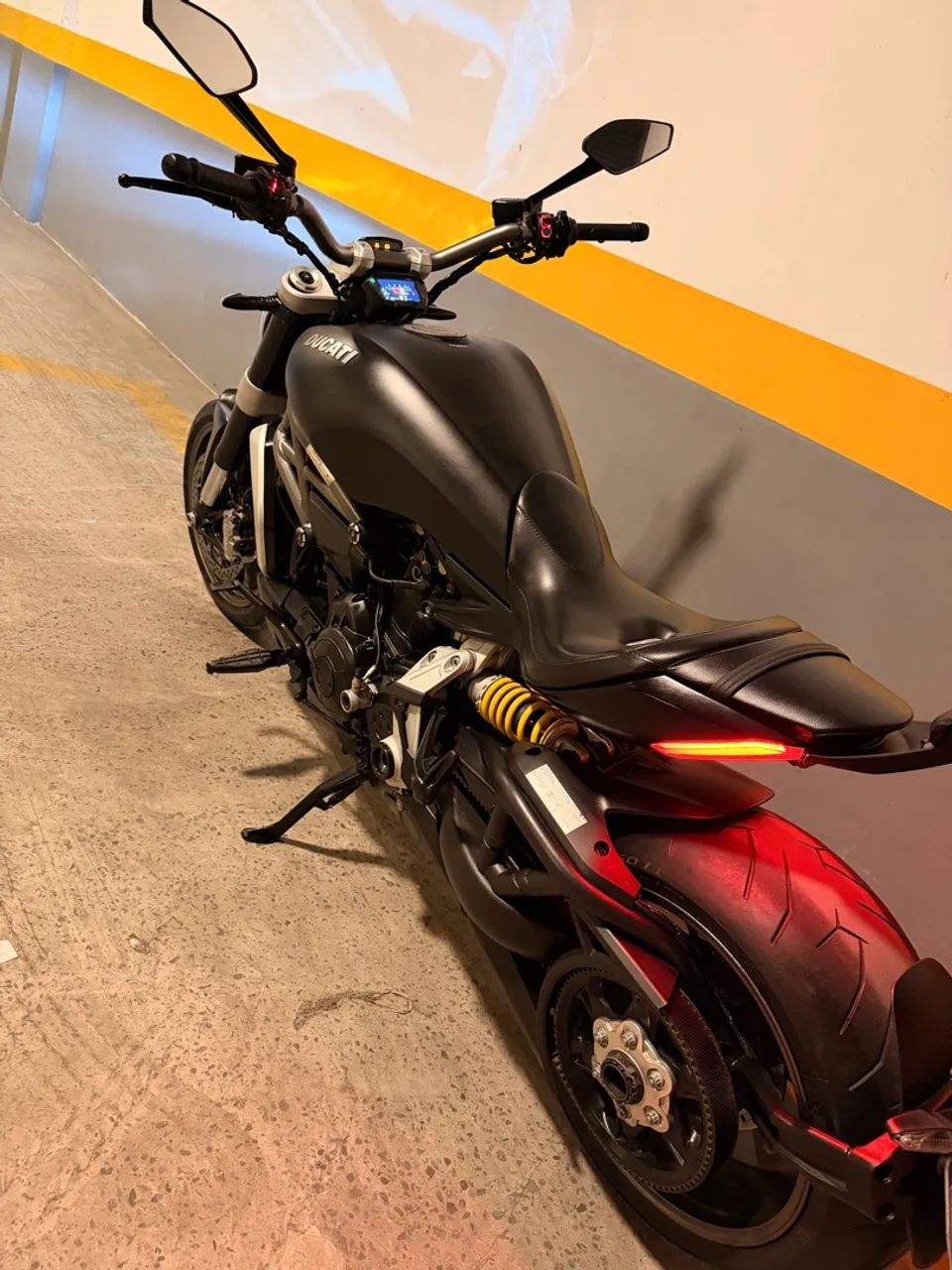 Ducati Diavel  - Foto 4