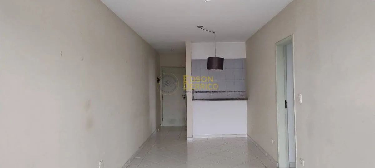 Apartamento com 2 quartos, Centro - Pindamonhangaba