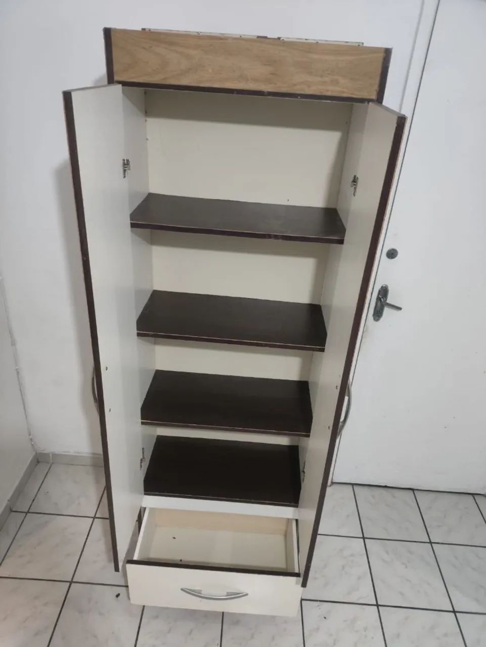 Guarda roupa pequeno  - Foto 3