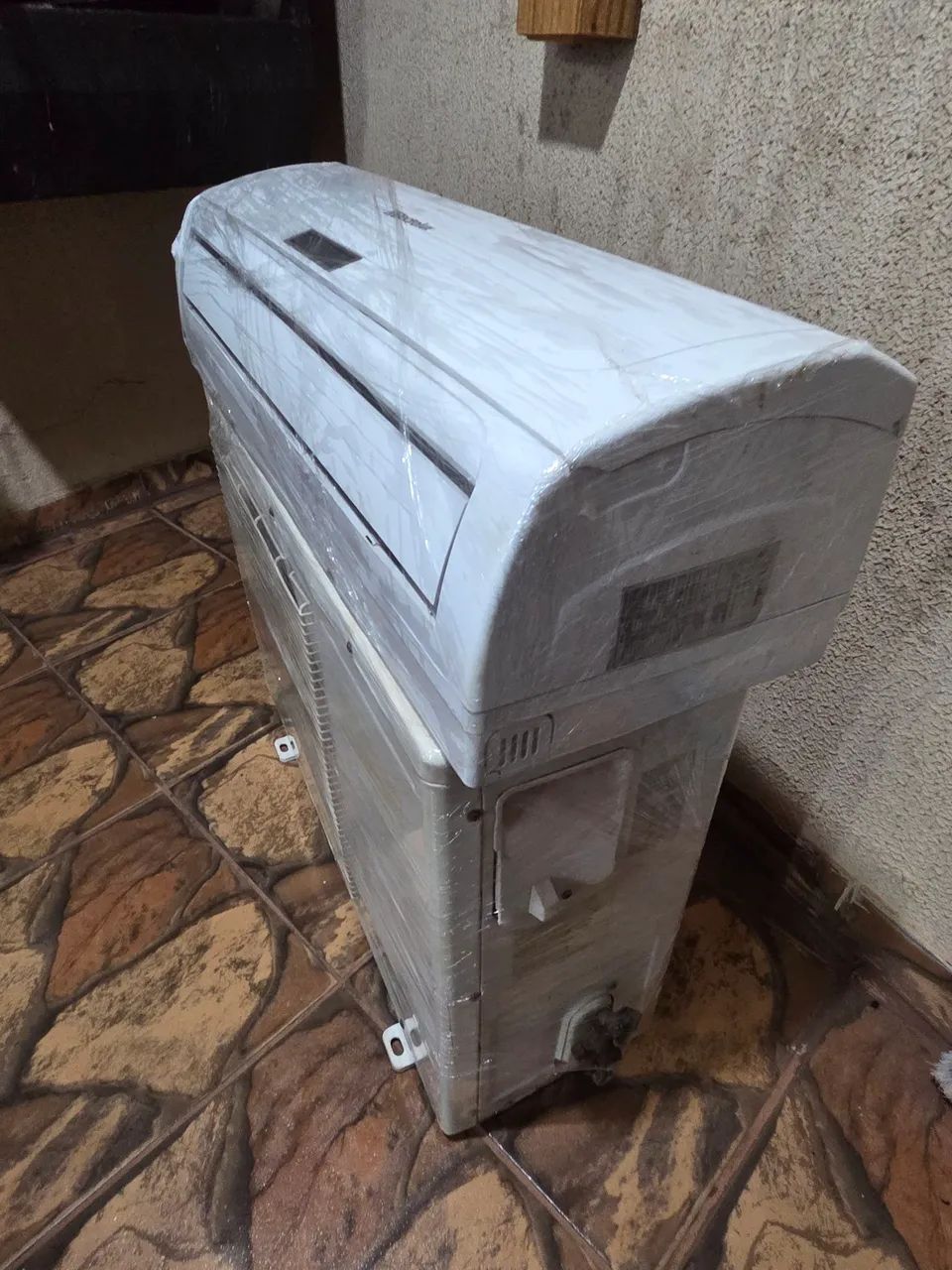 Ar condicionado Split 12.000 btus 220v classe A  - Foto 4