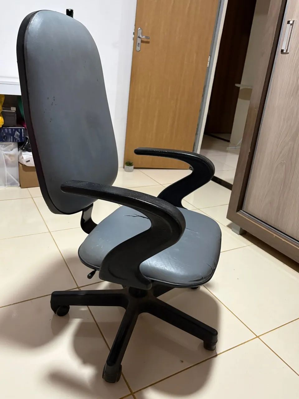Cadeira de escritório  - Foto 5