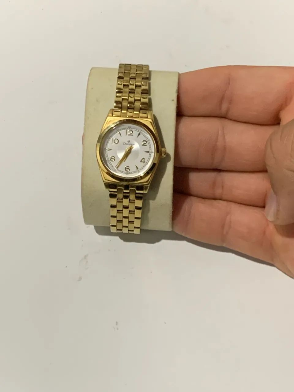 Vende-se  relógio champion