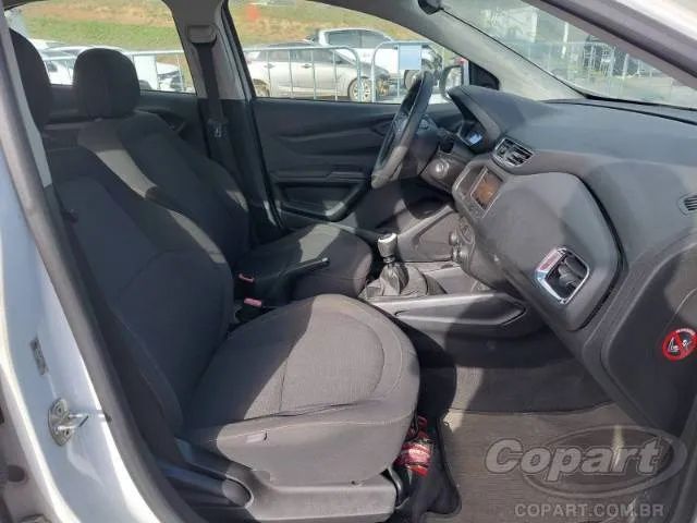 Sucata Onix 2014 1.0 disponivel pra retirada de peças - Foto 4