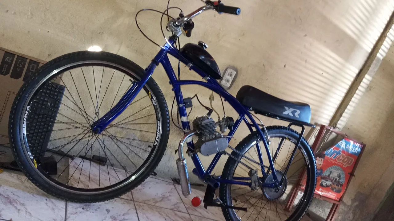 VENDO OU TROCO MOTORIZADA 80cc NOVA - Foto 5