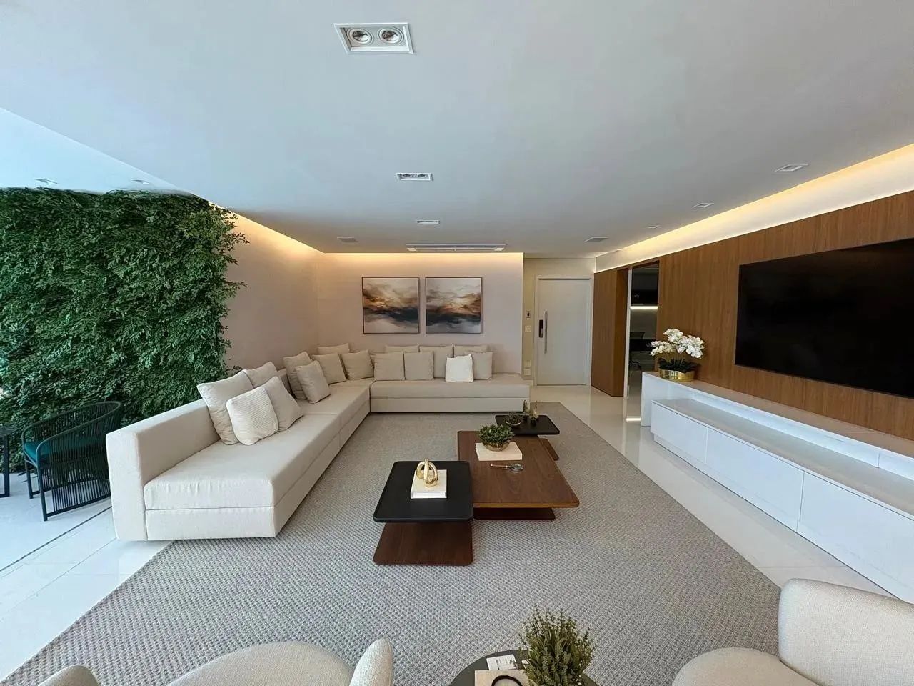 Uber Luxury Style  Setor Bueno, 359m², 3 Suítes, Mobiliado, 4 Vagas Individuais