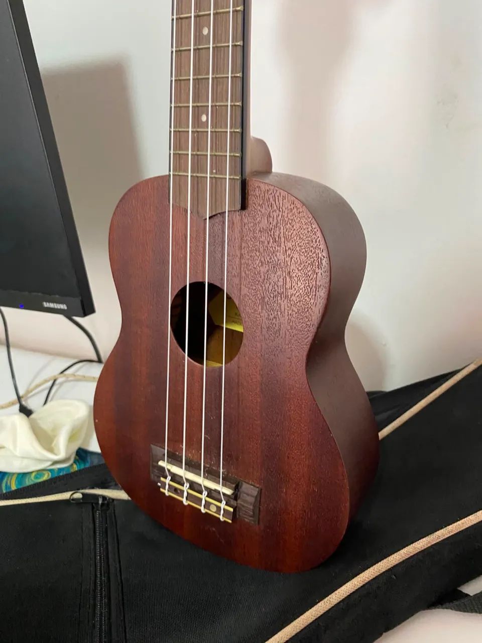 Vendo UKULELE KALANI - Foto 3