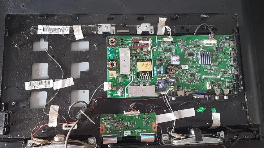 Placas TV SEMP Toshiba DL3271(B)W