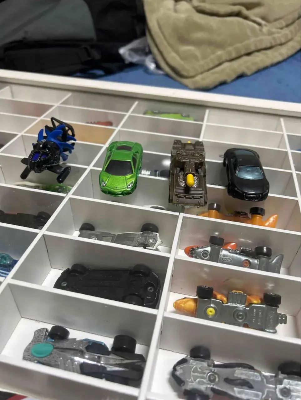 Carrinhos hotwheels - Foto 2