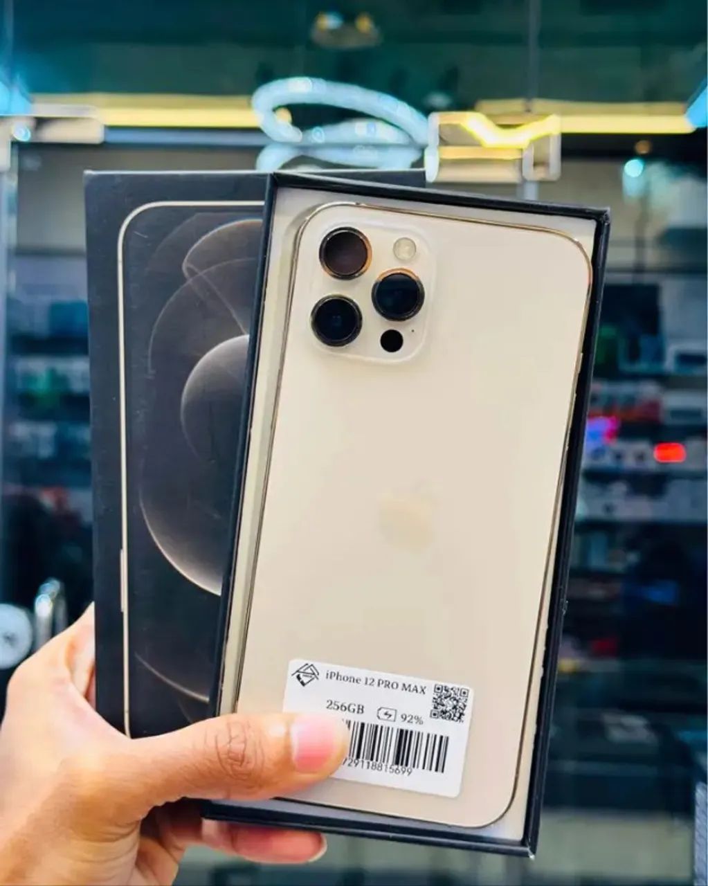 Iphone 12 pro max na garantia  - Foto 3