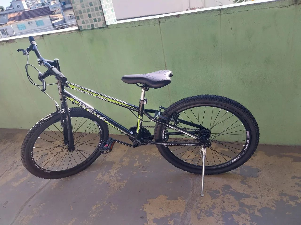 Bicicleta juvenil aro 24 - Foto 3