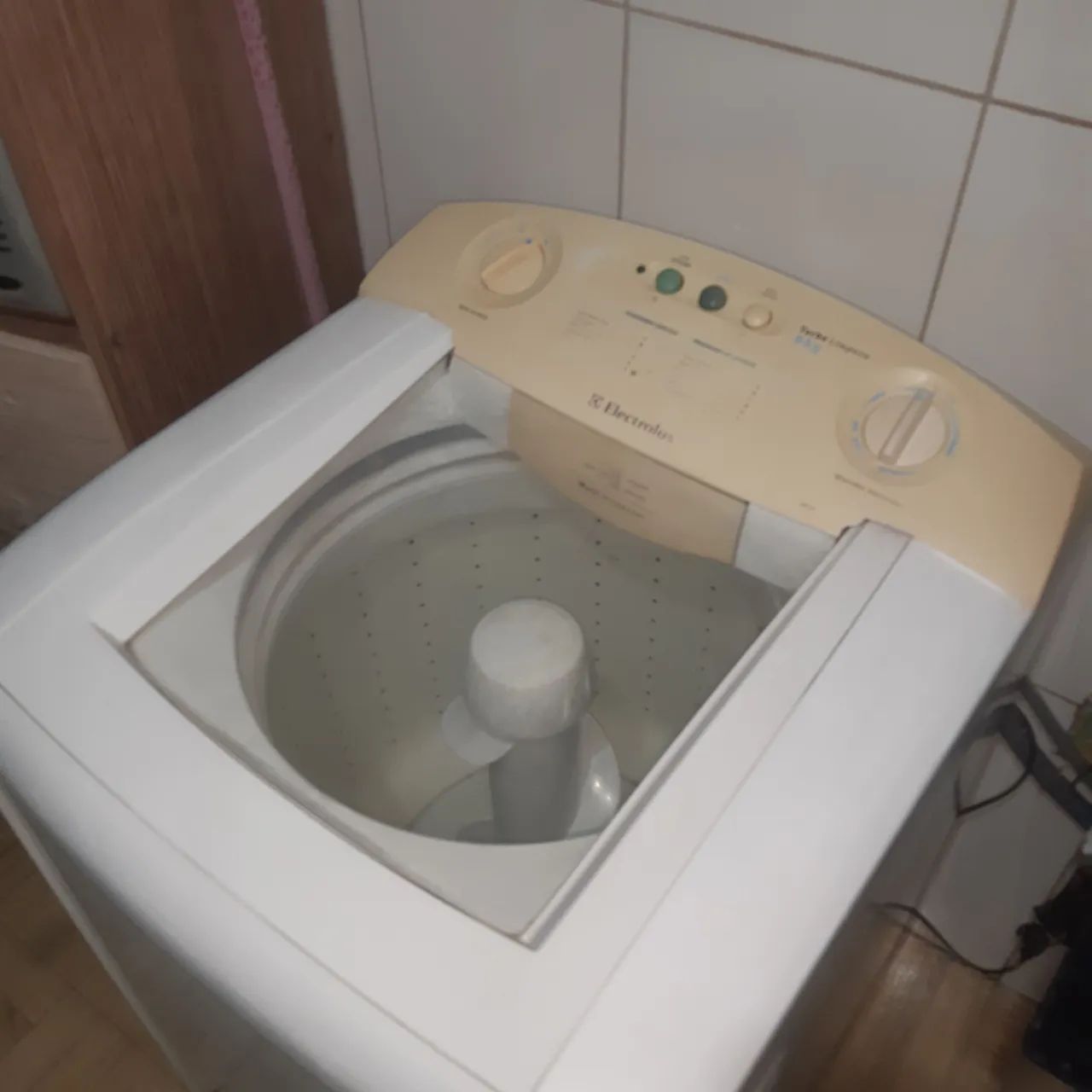 Lavadora Electrolux 8kilos  - Foto 5